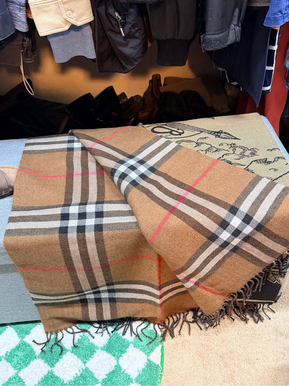 Burberry Beige and Black Jacquard Logo Throw Scarf - Picture 2 of 2
